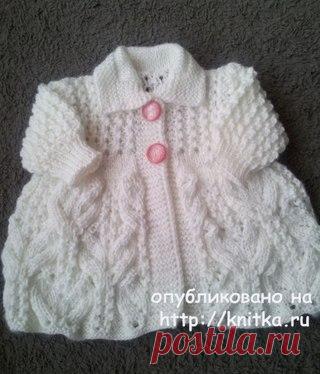 Комплект для девочки спицами. Работа Валентины

Детский комплект для новорожденной девочки! Связан из пряжи Детская новинка (250м на 50гр; 100% акрил). Комплект состоит из четырех элементов: кардиган , штанишки, шапочка и пинетки! Очень мягкий и нежный. Ушло 400 гр.пряжи. Вместе с фото прилагаю схему, по которой вязала. Связан комплект спицами №2,5. Комплект получился на любое время года. Его можно одеть и летом и зимой.

Подробный мастер – класс по вязанию кофточки смотри...