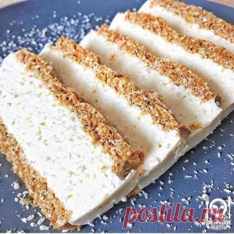 Творожно-кокосовая вкусняшка
на 100грамм - 157.995 ккал Б/Ж/У - 18.59/5.56/8.32