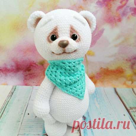 Мишка Тимми. Бесплатное описание для начинающих мастериц. Амигуруми мишка Тимми связан по бесплатной схеме.
#амигурумимишка #вязаныймишка #амигуруми вязанаяигрушка #вязаниекрючком #бесплатныймастеркласс #схемакрючок #вязание #мишкаТимми #бесплатноеописание #амигурумидляначинающих #медвежонок #бесплатнаясхема