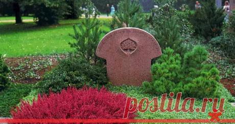 В России хотят ускорить процесс превращения покойников в компост  В России могут внедрить шведскую технологию захоронения останков умерших, позволяющую тела не сжигать, а быстро превращать в компост. Вместо крематория предлагаются проматории. 
Тело покойника замора…