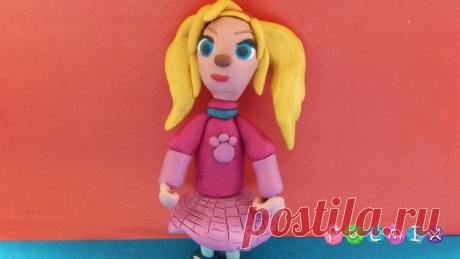 Как слепить Розу Барбоскину из пластилина поэтапно