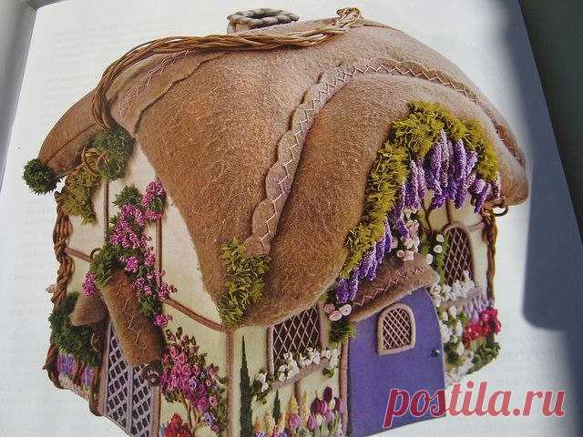 Домики из ткани.