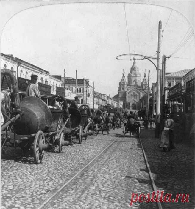 28 фотографий 100-летней давности, на которых запечатлены интереснейшие события из истории России
14. Нижний Новгород