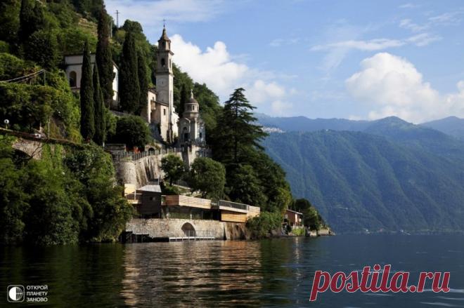 Бриенно Бриенно -  маленький уютный городок в Италии,  в регионе Ломбардия на озере Комо. Город известен своими роскошными виллами, среди владельцев которых есть и мировые знаменитости, например, Джордж Клуни.