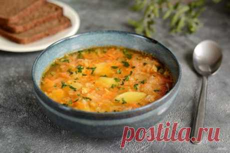 Согревающие зимние супы! Топ-10 рецептов - БУДЕТ ВКУСНО! - медиаплатформа МирТесен Если за окном холодно и пасмурно, согреться поможет сытный супчик на обед. Наваристые, ароматные, они приходят на смену легким летним супам и прекрасно вписываются в ежедневное меню. С мясом или рыбой, а может просто овощной – выбирайте рецепт по вкусу и настроению! Овощной суп-пюре с форелью Это