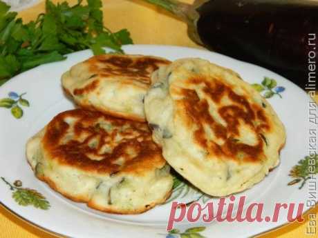 Оладушки с баклажанами и луком