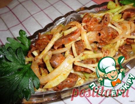 Корейский салат из куриных желудков с редькой – кулинарный рецепт