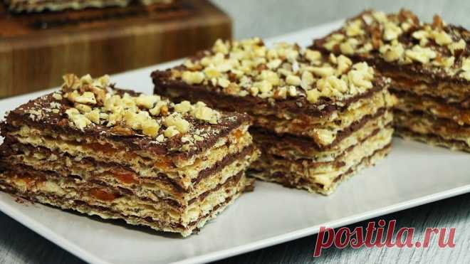 Вафельный торт без выпечки - в магазине такой не купите Приготовим торт из вафельных коржей, прослойкой станет шоколадный крем и абрикосовое варенье. Вкусное сочетание и супер результат.