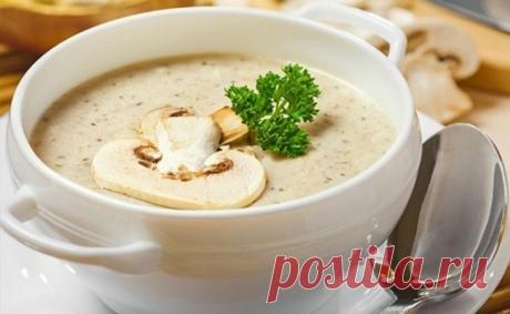 Рецепт вкуснейшего грибного крем-супа Отличный вариант сытного первого блюда! Аромат на весь дом! Ингредиенты: шампиньоны - 400 г сливок - 100-200 мл картофель - 2 шт. лук репчатый - 1 головка бульон куриный Приготовление: Отварить в