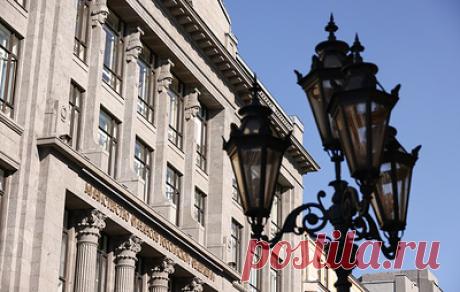 В Минфине оценили ситуацию с "Алросой" на фоне кризиса мирового алмазного рынка. Ситуация не является критической, заявил заместитель министра финансов РФ Алексей Моисеев