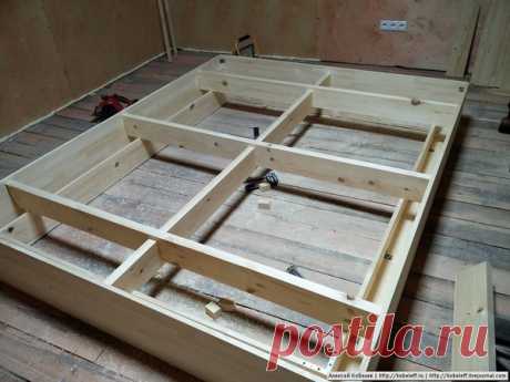 Кровать. Автор Kobeleff на pikabu #DIY_Идеи #кровать #дерево #интерьер #дизайн #diy
