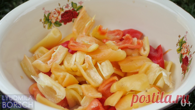 Хоть 100 банок закрой, все будет мало. Самая простая и вкусная заготовка на зиму из перца. | Вкусный рецепт от Людмилы Борщ | Яндекс Дзен