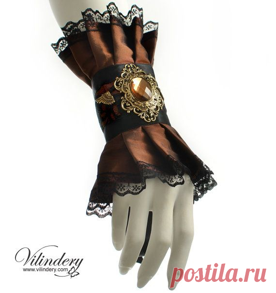 Brown cuff bracelet with a large antiqued filigree от Vilindery