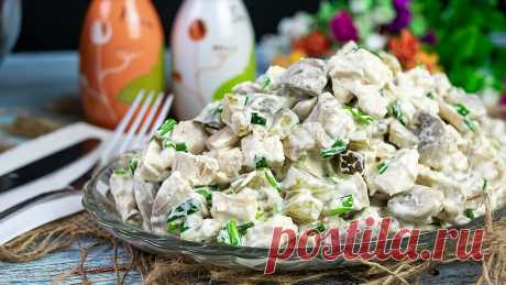 Салат «Наслаждения» всего четыре ингредиента. Несколько минут и вкусный, простой салат у Вас на столе. | Вкусный рецепт от Людмилы Борщ | Яндекс Дзен