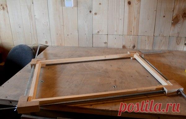 Самодельная струбцина для склеивания фоторамок.
https://www.freeseller.ru/6542-samodelnaya-strubcina-..

#самоделки#своимируками#струбцина