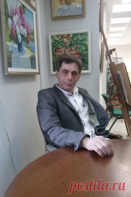 Директор галереи Гелиос Борис Борисович Овчинников