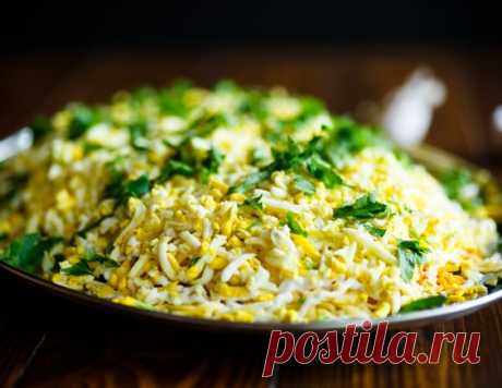 Слоеный салат с курицей и грецкими орехами - рецепт приготовления с фото от Maggi.ru