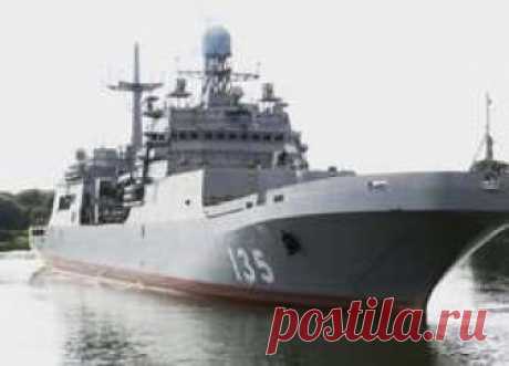 2018 июнь. Большой десантный корабль «Иван Грен» принят в состав ВМФ. «Иван Грен» является первым десантным кораблем (БДК), спроектированным и построенным в новейшей истории России, это головной корабль проекта 11711, разработанного Невским проектно-конструкторским бюро. БДК проекта 11711 относится к кораблям океанской зоны. Он предназначен для высадки десанта, перевозки военной техники и других грузов