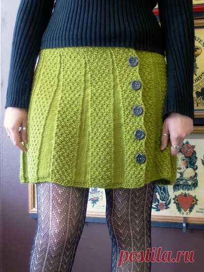 Carnaby skirt: Knitty Deep Fall 2010