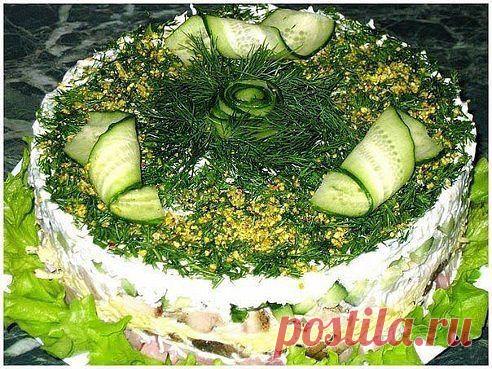 с ветчиной, индейкой и грибами.Безумно вкуснo!! Быстро, легко и ОЧЕНЬ вкусно! Рецепт совсем простой. !! Более подробно о рецепте можете узнать в источникe: шеф-повар Одноклассники, по ссылке fastppc.net/z7O5  Рекомендуем посмотреть!!! Приятного аппетитa

Дорогие кулинары! Чтобы не потерять рецепт, жмите "Класс!", а потом "поделиться". Рецепт будет на вашей стене В Одноклассники. Всё ОК!