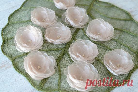 Water Lilies Handmade organza sew on flower от JujaCrafts на Etsy