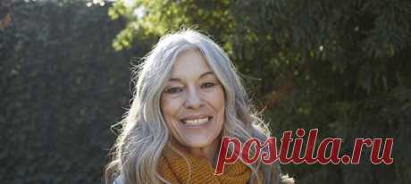 Чем сильнее проседь, тем ближе закат жизни, немощь и понижение статуса.... Так ли это? Нет, считают наши герои. Они отказались от краски и не скрывают свой естественный цвет волос. Почему они сделали такой выбор? #психологияличности #самоанализ #самооценка #уверенностьвсебе