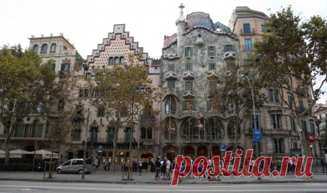 Дом Бальо в Барселоне, история, описание, фотогалерея