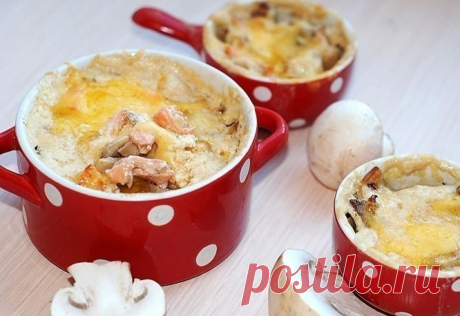 ​Жюльен с семгой и грибами