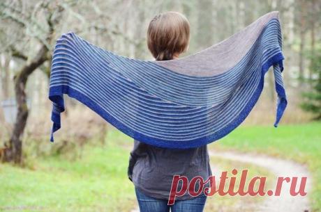 Шаль укороченными рядами с описанием