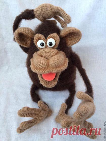 Купить Обезьяныч - коричневый, символ года, обезьянка игрушка, обезьянка в подарок, год обезьяны, вязаная игрушка