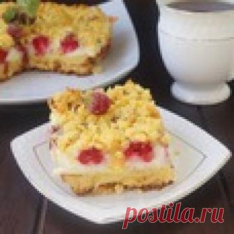 Тертый пирог с безе и малиной Кулинарный рецепт