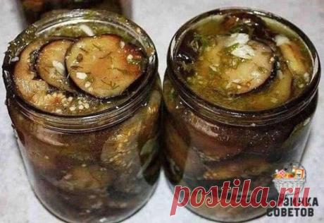 Сделай пару баночек! Супер вкусно! Баклажаны с чесноком .

Если Вам не удалось в этом году закрыть грибов, то такая альтернатива грибочкам будет кстати. Это очень вкусные баклажаны с чесноком. Очень хорошо идут зимой и к картошке и как просто закусочка, а в пост, так милое дело кушать их. Вкусно!

Ингредиенты:
5 кг баклажанов
0,5 литра растительного масла
500 г соли
150 г чеснока

Для маринада:
5 литров воды
200 гр уксуса 9%

Засыпать солью, перемешать и оставить на час
Тщ...