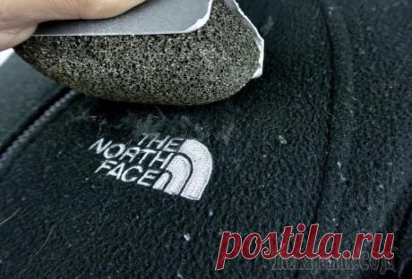 9 советов, как избавиться от катышков на пальто, чтобы вещь была как новая Пальто - универсальная верхняя одежда для холодных сезонов. 
Изделия из плотной ткани согревают, не сковывают движений и выглядят стильно. 
Однако при частой носке пальто загрязняется и на нем появляю...