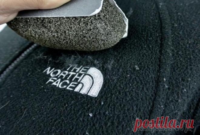 9 советов, как избавиться от катышков на пальто, чтобы вещь была как новая Пальто - универсальная верхняя одежда для холодных сезонов. 
Изделия из плотной ткани согревают, не сковывают движений и выглядят стильно. 
Однако при частой носке пальто загрязняется и на нем появляю...