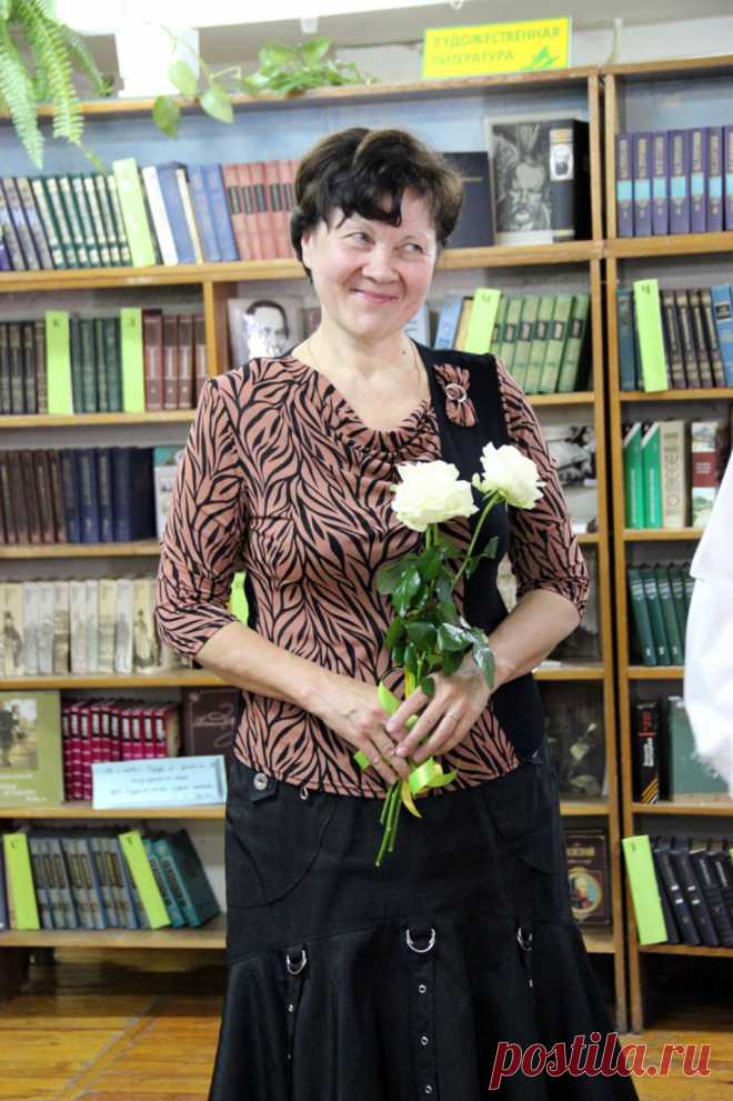 - Презентация книги Марианны Володиной "Не беги впереди ангела..." - Фотогалерея - Творческая гостиная РОСА
