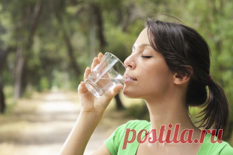 Как приучиться пить больше воды