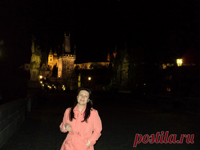 Прогулки по Праге на общественном транспорте и пешком без проф.экскурсий, но с рассказами, показами, фотосессией и ответами на все вопросы - 20 евро/час с чел. либо 100 евро/день за компанию от 2 человек: встреча и проводы к Вам в отель, квитанция об оплате перед выездом на прогулку.