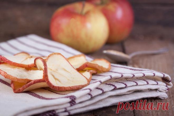 Яблочные чипсы - рецепт - как приготовить - ингредиенты, состав, время приготовления - Леди Mail.Ru