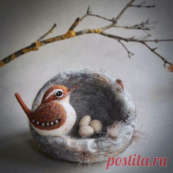 Валяние из шерсти для начинающих: азы сухого и мокрого валяния и мастер-классы по фелтингу | Крестик