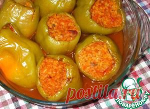 Перец, фаршированный булгуром с овощами - кулинарный рецепт