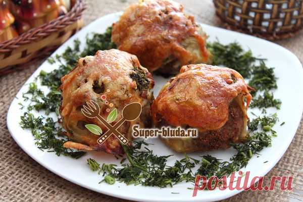 Мясо по-французски с фаршем и картошкой.