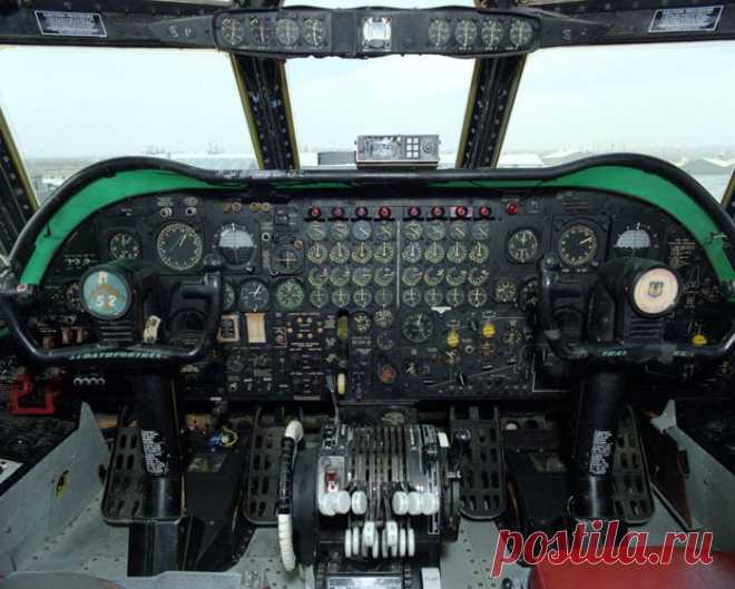 Результат поиска Google для http://anapet.info/wp-content/uploads/2011/01/b-52_k.jpg