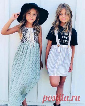 Фото: Красивые близняшки: 7-летние Ава и Лия