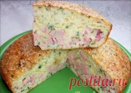Заливной пирог с колбасой и сыром | Простые и вкусные рецепты