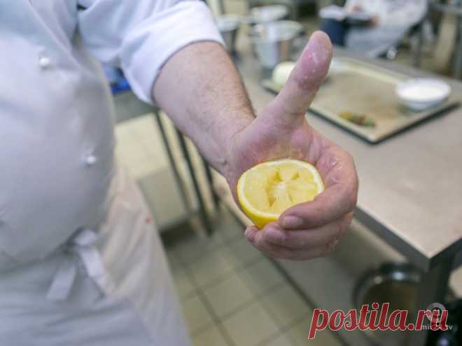 Секреты еврейской кухни: готовим эсик флейш и гефилте гелзеле - МИР24