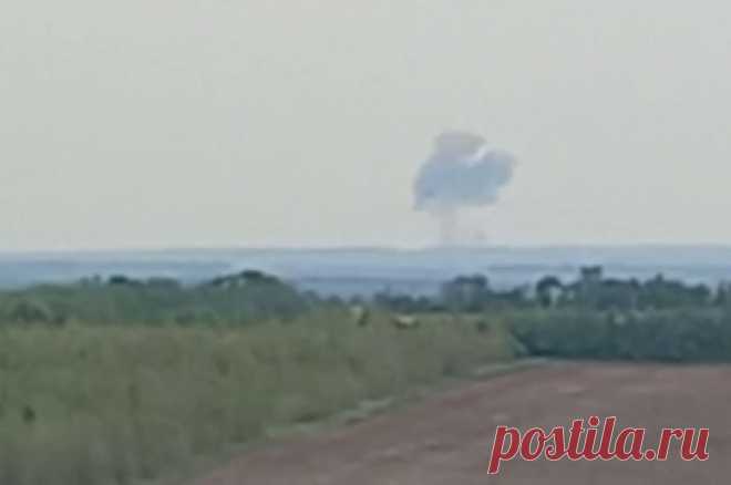 Марочко: ВСУ ударили по складу с аммоналом и тротилом под Луганском. ЧП произошло утром 16 июля у поселка Юбилейный.