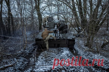 «Непроходимое болото» С чем столкнулись ВСУ в боях под Артемовском?. Подразделения Вооруженных сил Украины (ВСУ) под Богдановкой начали испытывать проблемы со снабжением и эвакуацией раненых из-за распутицы, превратившей окрестности поселка в «непроходимое болото». Об этом рассказал «Ленте.ру» командир второй штурмовой роты отряда «Невский», попросивший не упоминать свой позывной.