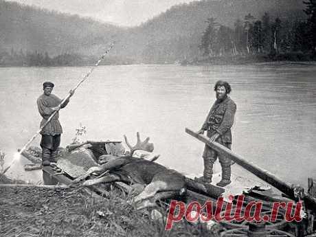 Зырянская винтовка - стрелять нужно с упора Помню, прочитав описание примитивной конструкции зырянской (коми) винтовки, сделанное знаменитым путешественником Флегонтом Арсеньевым, я был поражен и