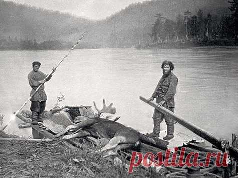 Зырянская винтовка - стрелять нужно с упора Помню, прочитав описание примитивной конструкции зырянской (коми) винтовки, сделанное знаменитым путешественником Флегонтом Арсеньевым, я был поражен и