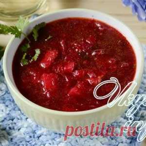 Горячий свекольник с мясом